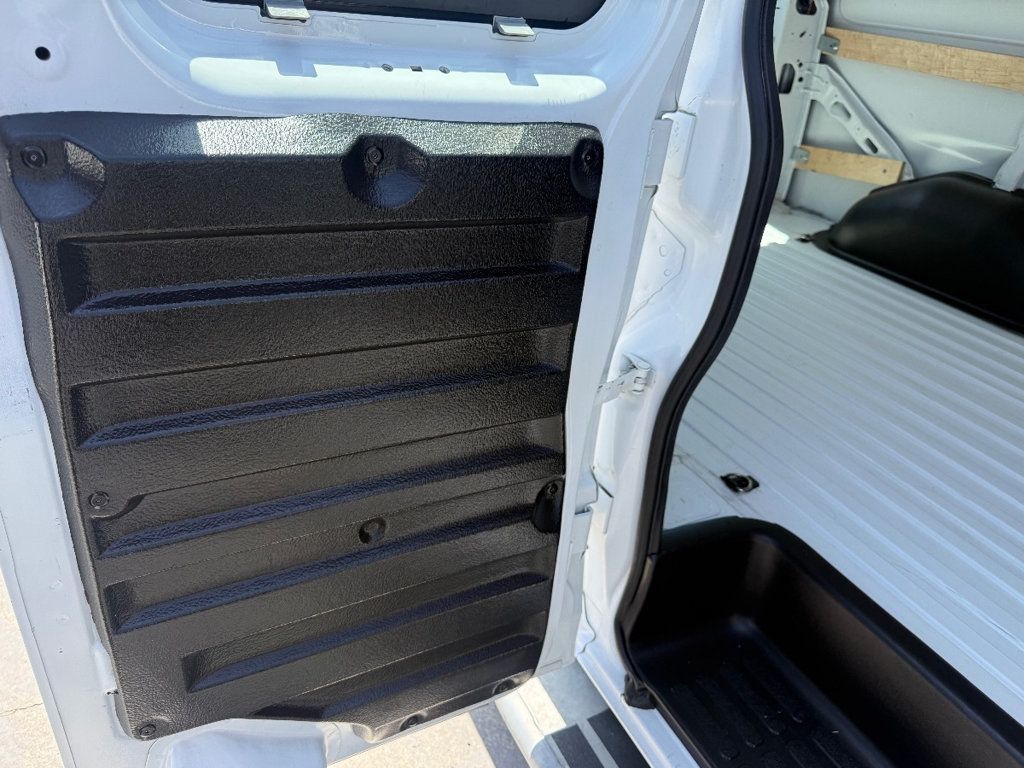 2023 GMC Savana Cargo Van RWD 2500 135" - 22849883 - 15