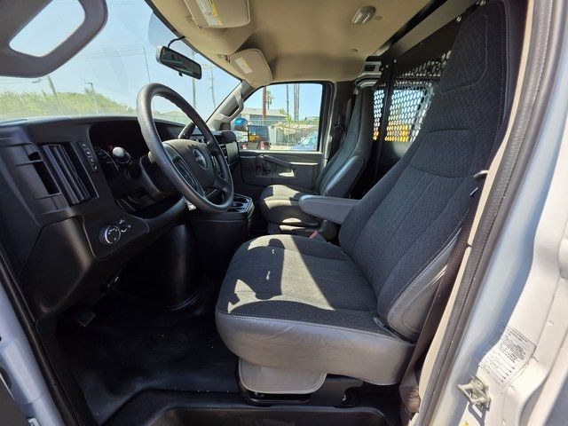 2023 GMC Savana Cargo Van RWD 2500 135" - 22871483 - 19
