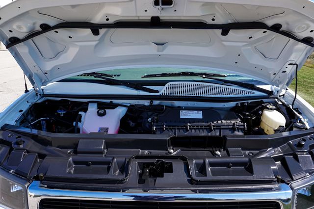 2023 GMC Savana Passenger *Savana 2500 EXT* *9-Pass* *4x4* *Explorer LTD SE* *Hi-Top* - 22914972 - 20