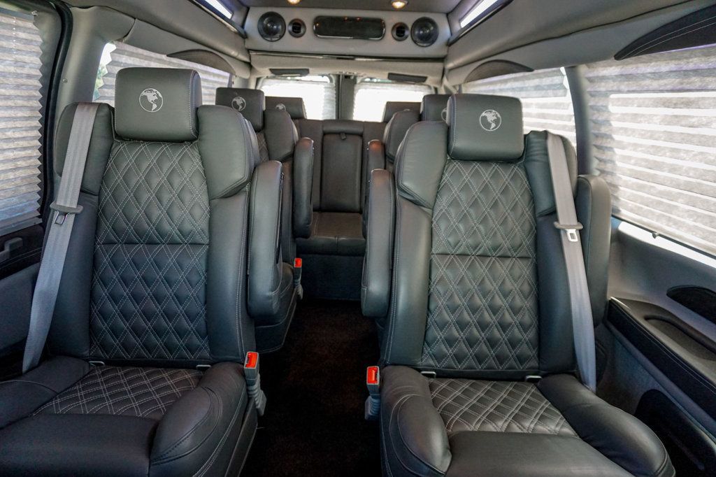 2023 Gmc Savana Passenger 2500 photo 33