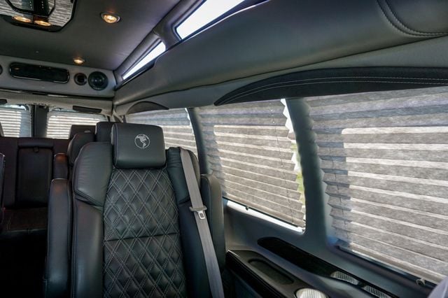 2023 GMC Savana Passenger *Savana 2500 EXT* *9-Pass* *4x4* *Explorer LTD SE* *Hi-Top* - 22914972 - 37