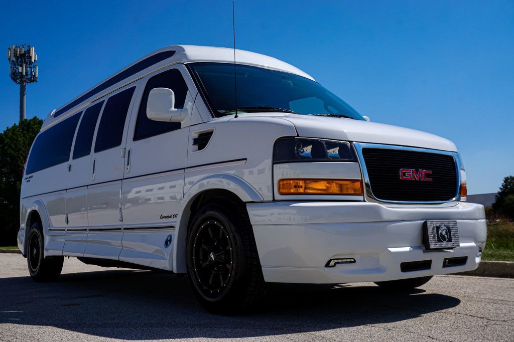 2023 Gmc Savana Passenger 2500 photo 5