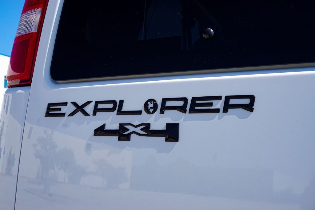 2023 GMC Savana Passenger *Savana 2500 EXT* *9-Pass* *4x4* *Explorer LTD SE* *Hi-Top* - 22914972 - 57