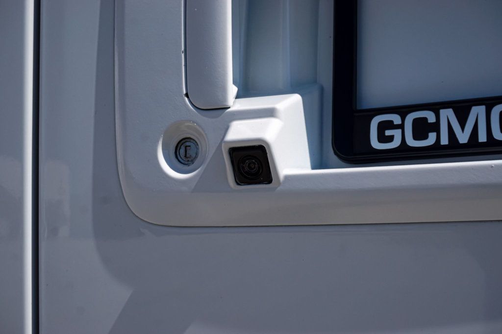 2023 Gmc Savana Passenger 2500 photo 55