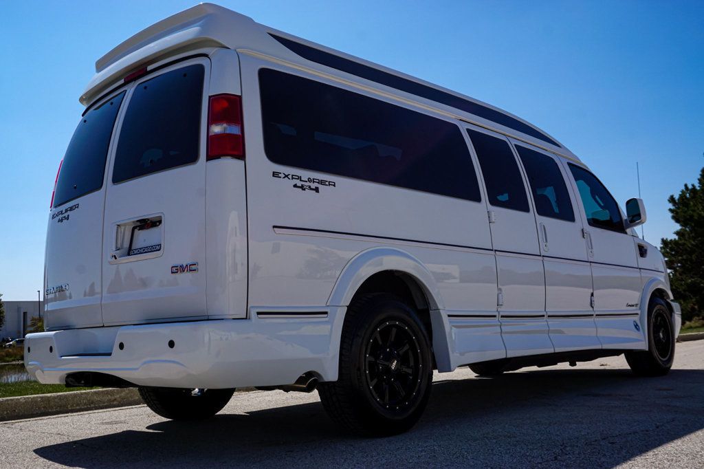 2023 Gmc Savana Passenger 2500 photo 7