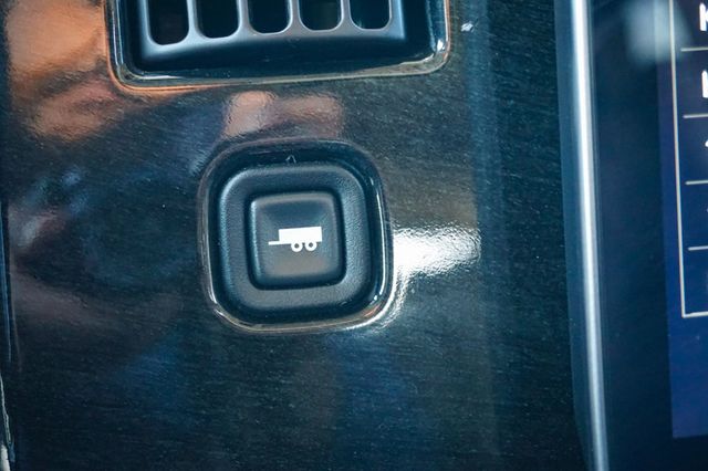 2023 GMC Savana Passenger *Savana 2500 EXT* *9-Pass* *4x4* *Explorer LTD SE* *Hi-Top* - 22914972 - 69