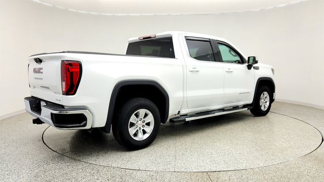 2023 GMC Sierra 1500 2WD Crew Cab 147'' SLE w/ 5.3L V8 & Remote Start Pkg - 23038150 - 4