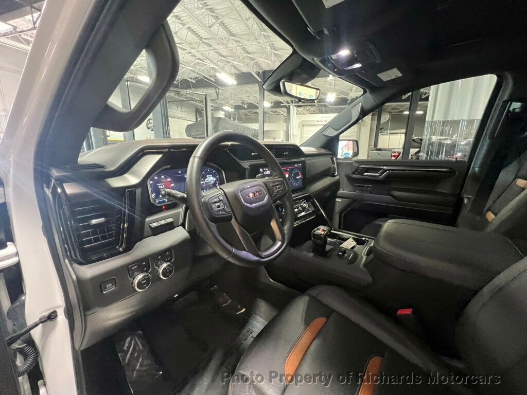 2023 GMC Sierra 1500 4WD Crew Cab 147" AT4 - 22897549 - 16