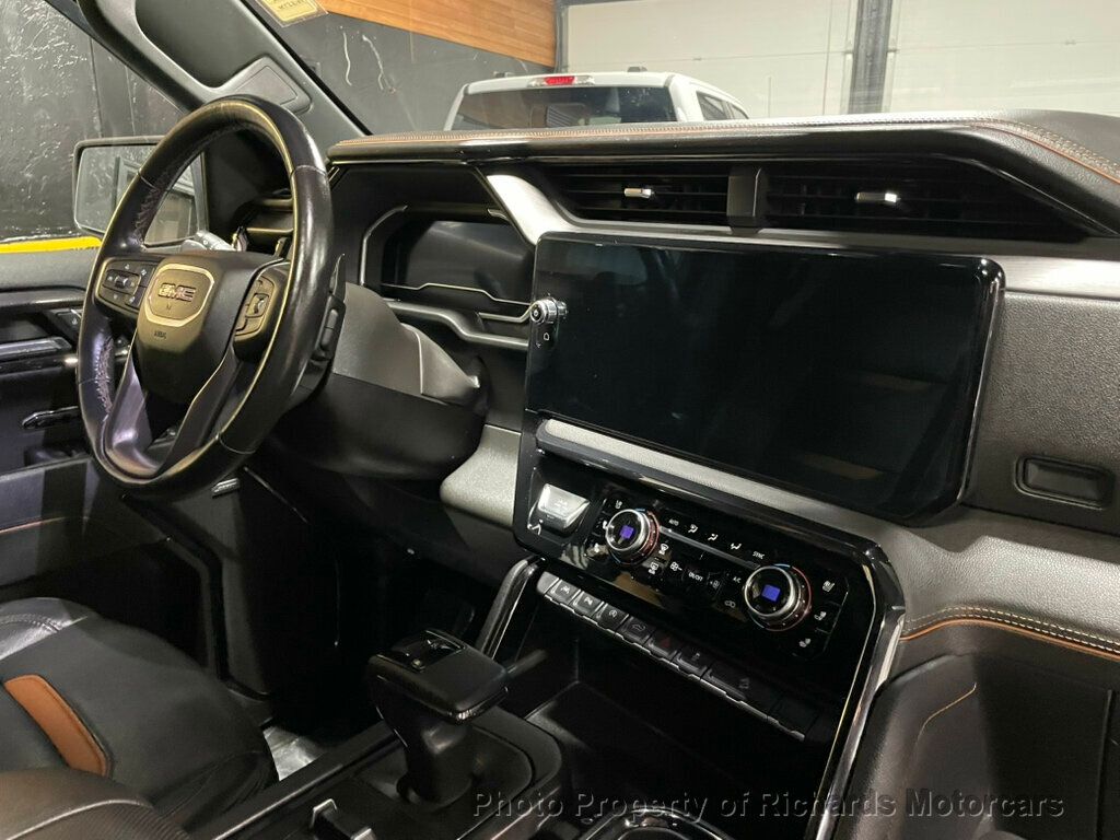 2023 GMC Sierra 1500 4WD Crew Cab 147" AT4 - 23006159 - 23