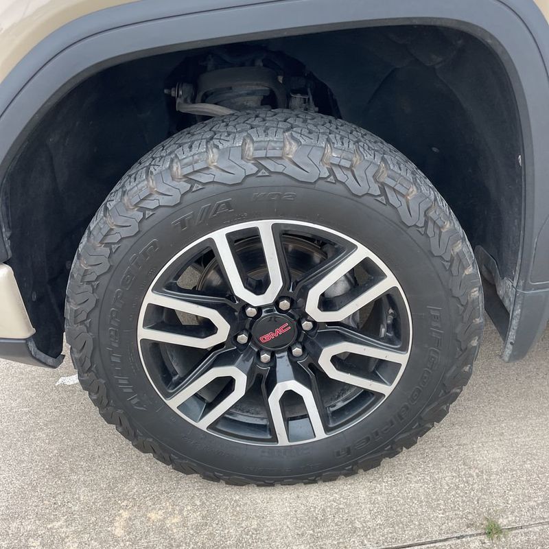 2023 GMC Sierra 1500 4WD Crew Cab 147" AT4 - 23023095 - 11