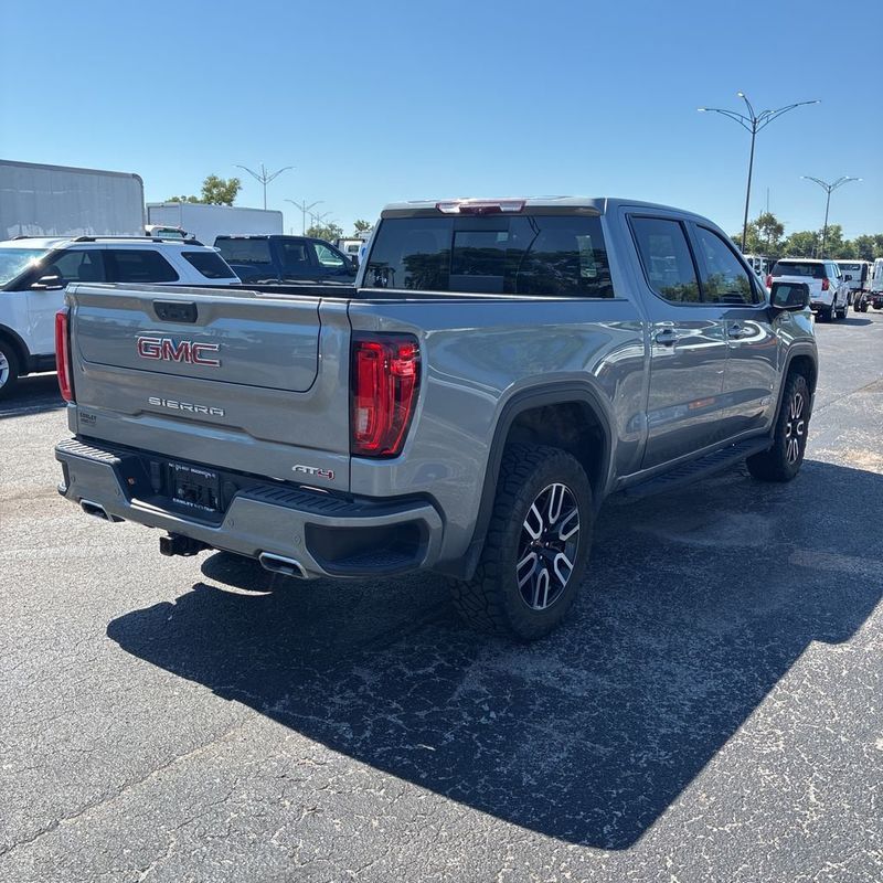 2023 GMC Sierra 1500 4WD Crew Cab 147" AT4 - 23028852 - 9