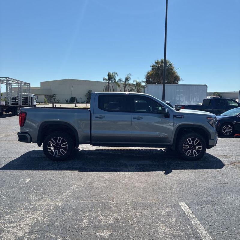 2023 GMC Sierra 1500 4WD Crew Cab 147" AT4 - 23028852 - 10