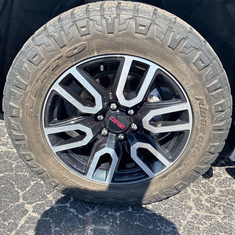 2023 GMC Sierra 1500 4WD Crew Cab 147" AT4 - 23028852 - 14