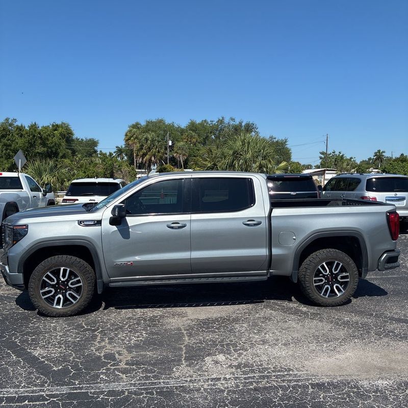 2023 GMC Sierra 1500 4WD Crew Cab 147" AT4 - 23028852 - 4