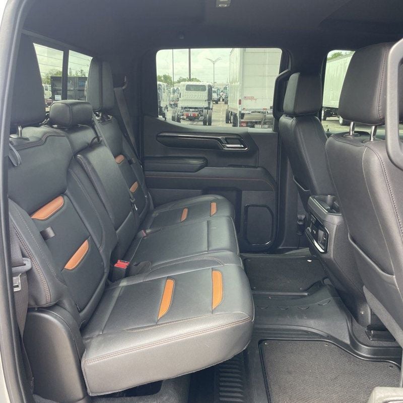 2023 GMC Sierra 1500 4WD Crew Cab 147" AT4 - 23036961 - 23