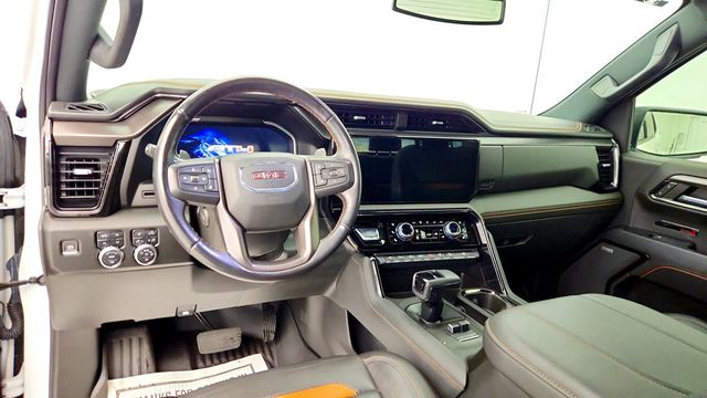 2023 GMC Sierra 1500 4WD Crew Cab 147'' AT4 w/ 6.2L V8 & 10 Speed Automatic - 23019081 - 11
