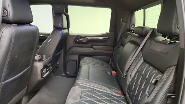 2023 GMC Sierra 1500 4WD Crew Cab 147'' AT4 w/ Black Widow, Premium & Technology Pkgs - 23033705 - 22
