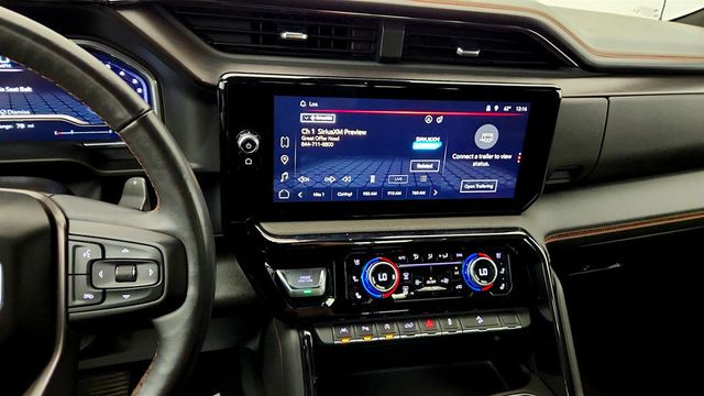 2023 GMC Sierra 1500 4WD Crew Cab 147'' AT4 w/ Technology Pkg, 6.2L V8, Power Sunroof - 23030439 - 17