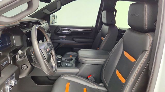 2023 GMC Sierra 1500 4WD Crew Cab 147'' AT4 w/ Technology Pkg, 6.2L V8, Power Sunroof - 23030439 - 20