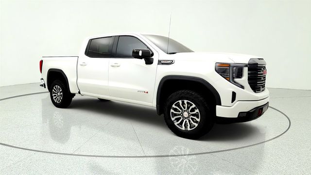 2023 GMC Sierra 1500 4WD Crew Cab 147'' AT4 w/ Technology Pkg, 6.2L V8, Power Sunroof - 23030439 - 2