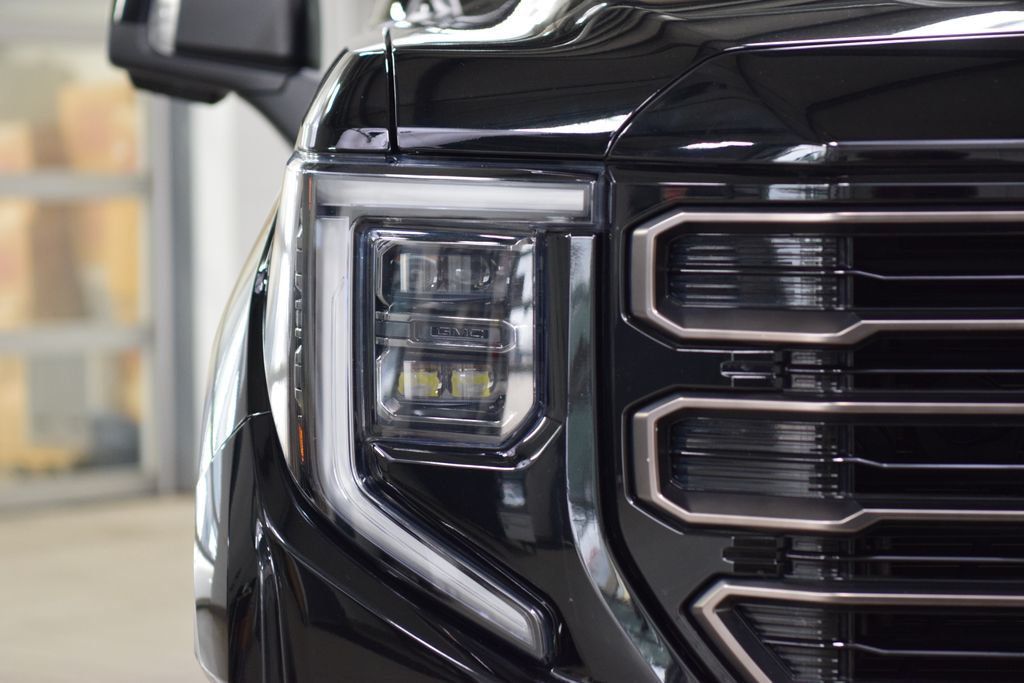 2023 GMC Sierra 1500 4WD Crew Cab 147" AT4X - 23050330 - 11