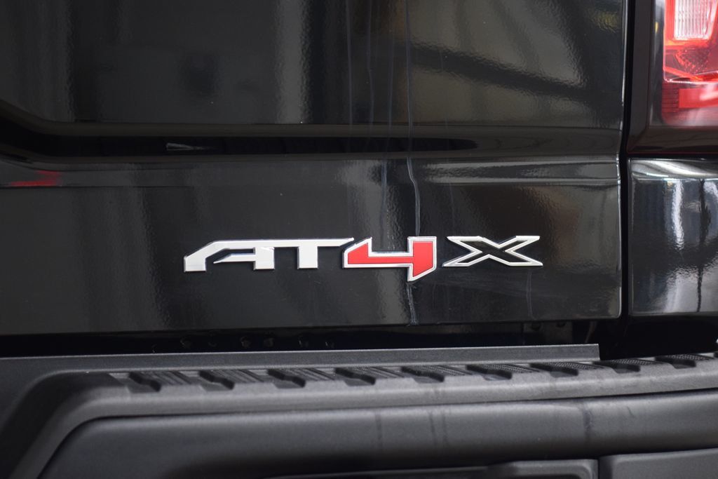 2023 GMC Sierra 1500 4WD Crew Cab 147" AT4X - 23050330 - 23