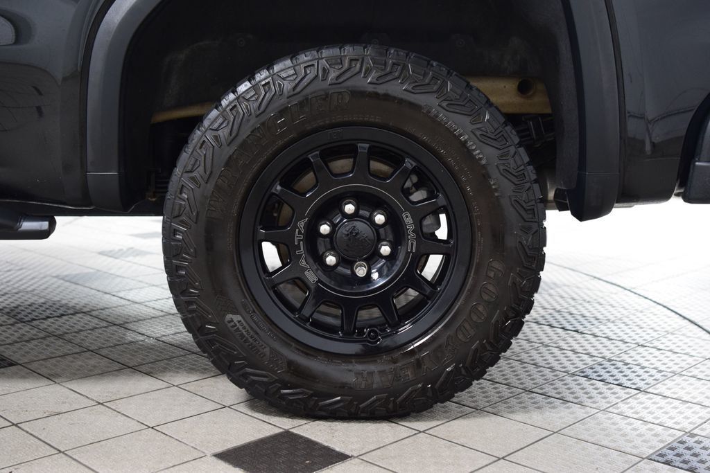 2023 GMC Sierra 1500 4WD Crew Cab 147" AT4X - 23050330 - 29