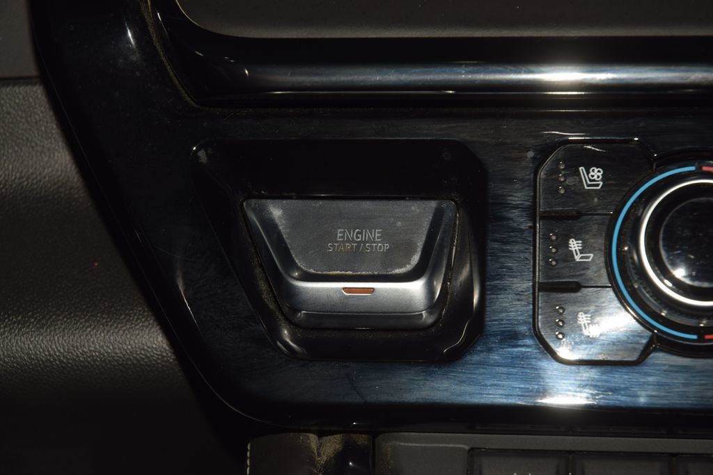 2023 GMC Sierra 1500 4WD Crew Cab 147" AT4X - 23050330 - 37