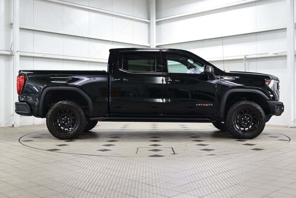2023 GMC Sierra 1500 4WD Crew Cab 147" AT4X - 23050330 - 8