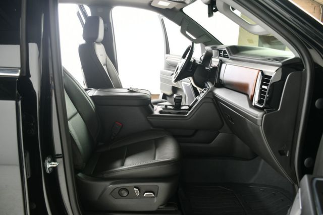 2023 GMC Sierra 1500 4WD Crew Cab 147" Denali - 22905357 - 33