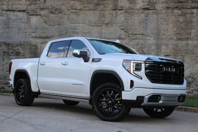 2023 GMC Sierra 1500
