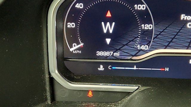 2023 GMC Sierra 1500 4WD Crew Cab 147'' Denali with 6.2L Ecotec3 V8 Engine - 22957081 - 13