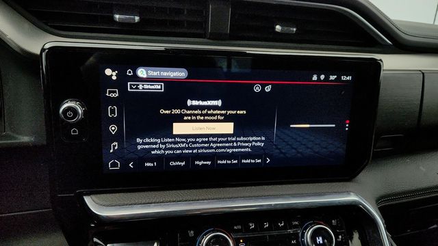 2023 GMC Sierra 1500 4WD Crew Cab 147'' Denali with 6.2L Ecotec3 V8 Engine - 22957081 - 15