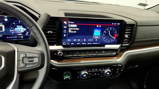 2023 GMC Sierra 1500 4WD Crew Cab 147'' Elevation w/3SB and 5.3L EcoTec3 V8 - 23030417 - 15