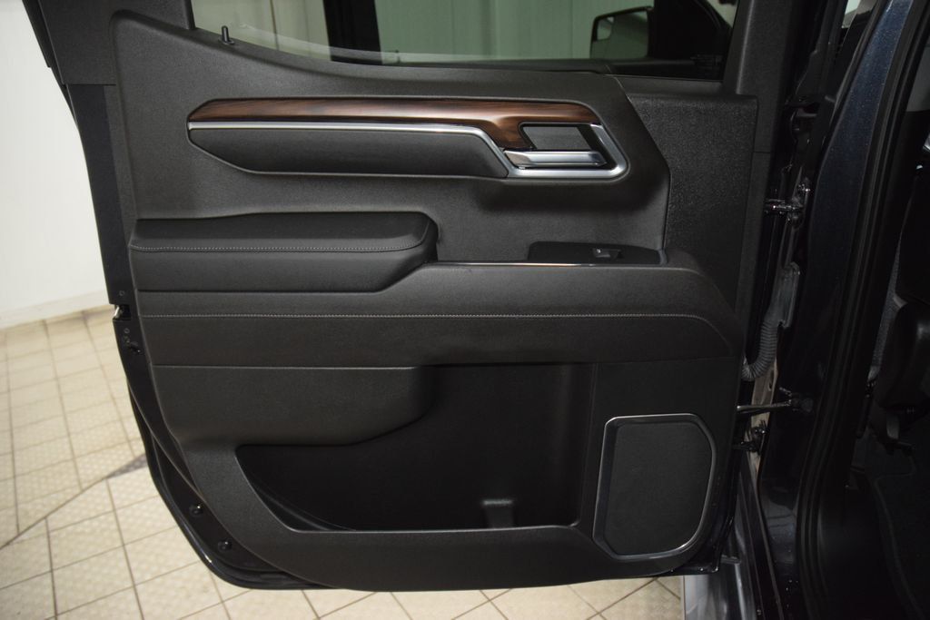 2023 GMC Sierra 1500 4WD Crew Cab 147" SLT - 23066566 - 47