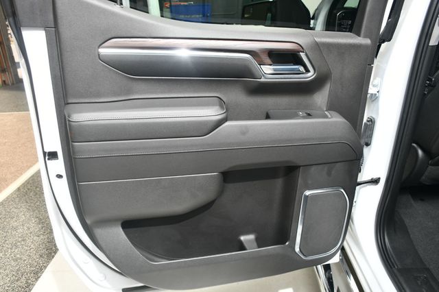 2023 GMC Sierra 1500 4WD Crew Cab 147" SLT - 22923847 - 24