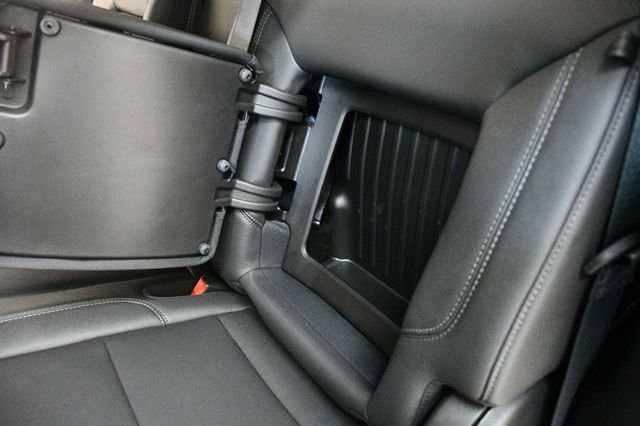 2023 GMC Sierra 1500 4WD Crew Cab 147" SLT - 22923847 - 35