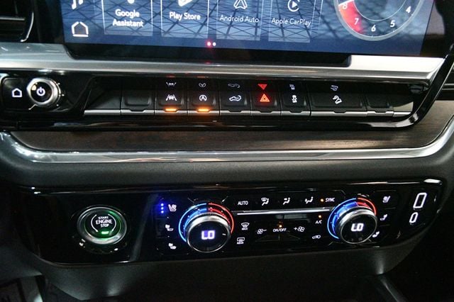 2023 GMC Sierra 1500 4WD Crew Cab 147" SLT - 22923847 - 66