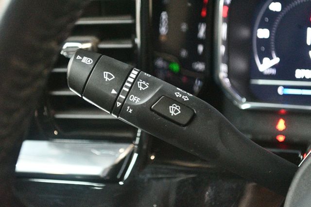 2023 GMC Sierra 1500 4WD Crew Cab 147" SLT - 22923847 - 70