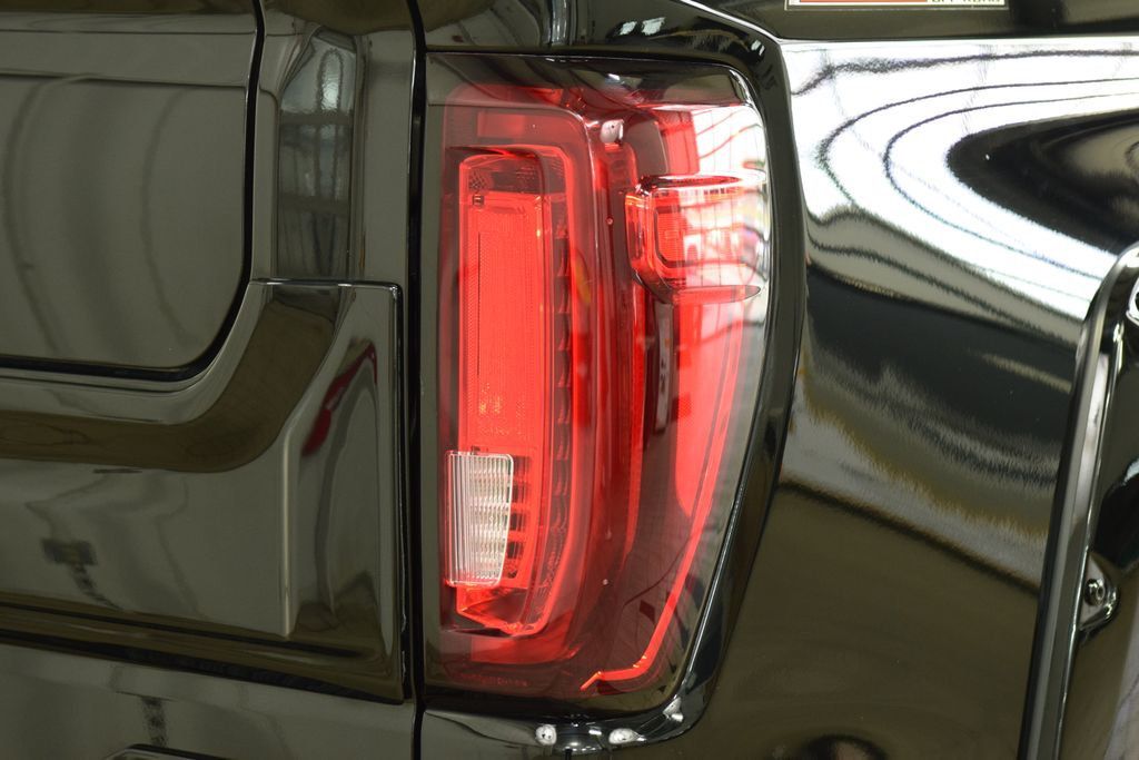 2023 GMC Sierra 1500 AT4 - 22989616 - 23