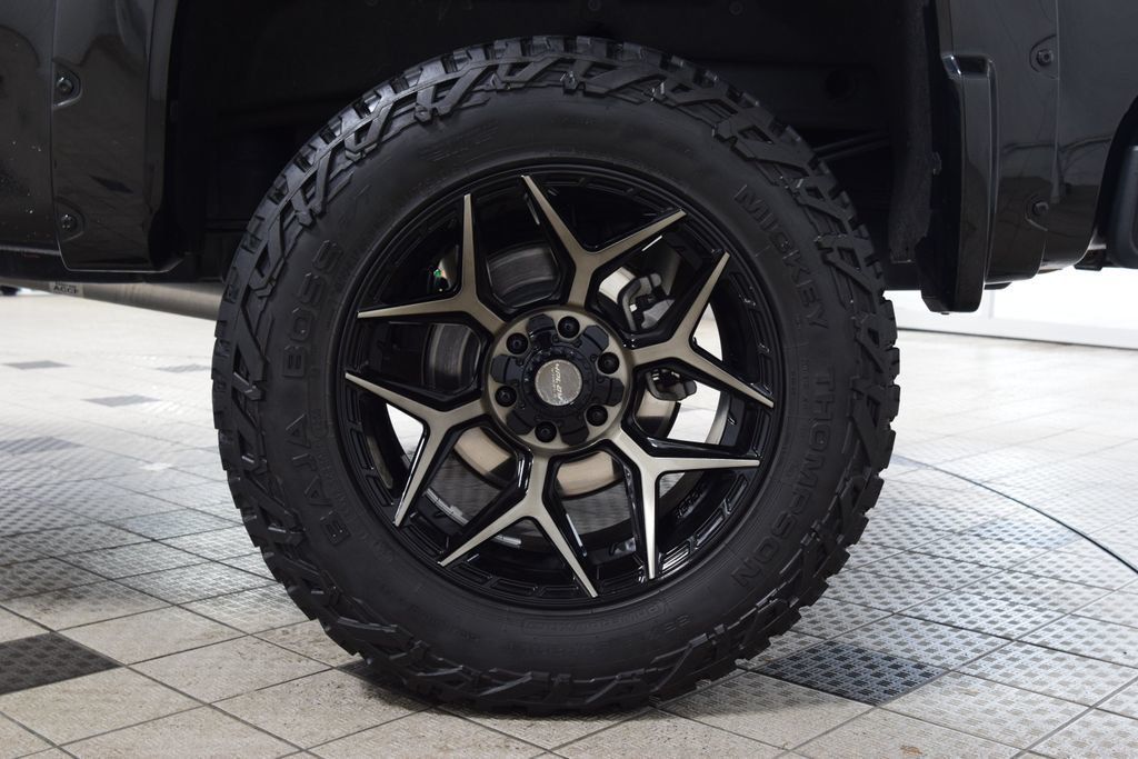 2023 GMC Sierra 1500 AT4 - 22989616 - 30