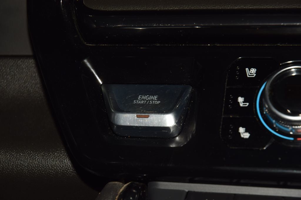 2023 GMC Sierra 1500 AT4 - 22989616 - 37