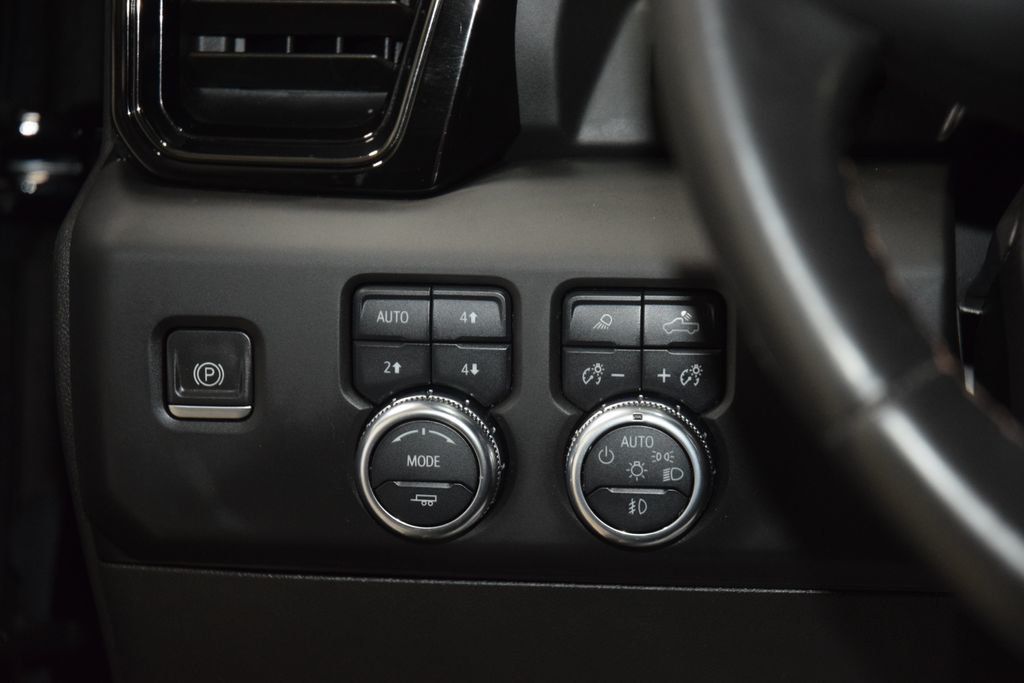 2023 GMC Sierra 1500 AT4 - 22989616 - 38