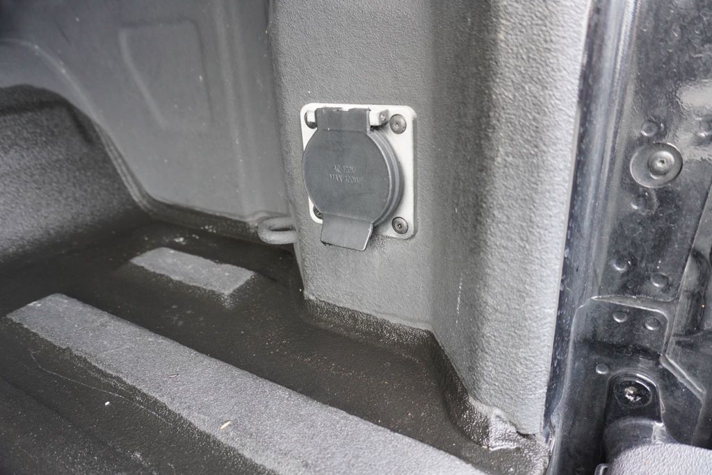 2023 GMC Sierra 1500 AT4 - 22986336 - 11