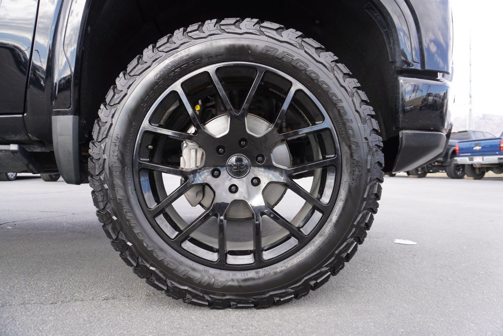 2023 GMC Sierra 1500 AT4 - 22986336 - 16