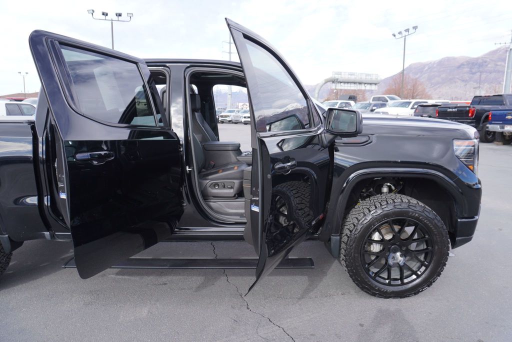 2023 GMC Sierra 1500 AT4 - 22986336 - 27