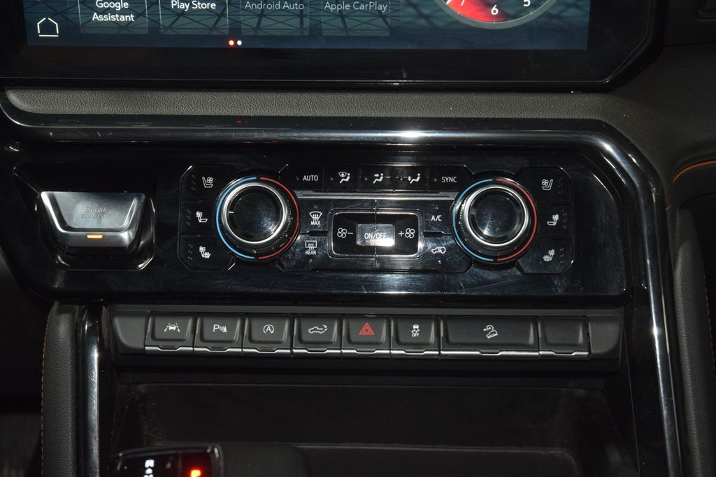 2023 GMC Sierra 1500 AT4 Preferred w/ Technology Package - 23028852 - 27