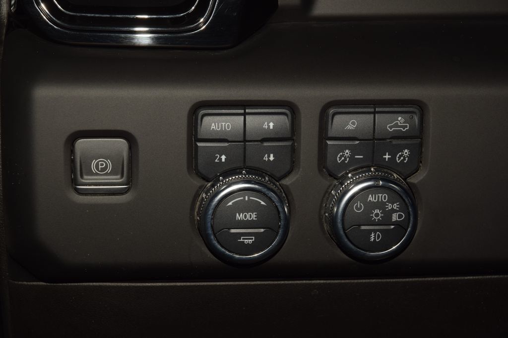 2023 GMC Sierra 1500 AT4 Preferred w/ Technology Package - 23028852 - 30