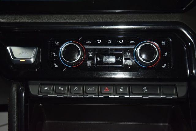 2023 GMC Sierra 1500 AT4 Preferred w/ Technology Package - 23036961 - 31