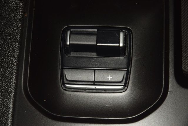 2023 GMC Sierra 1500 AT4 Preferred w/ Technology Package - 23036961 - 32